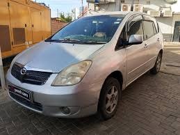 Toyota Corolla Spacio/ Hatchback